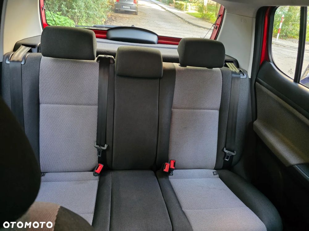 Skoda Fabia 1.2 12V Active Plus - 11