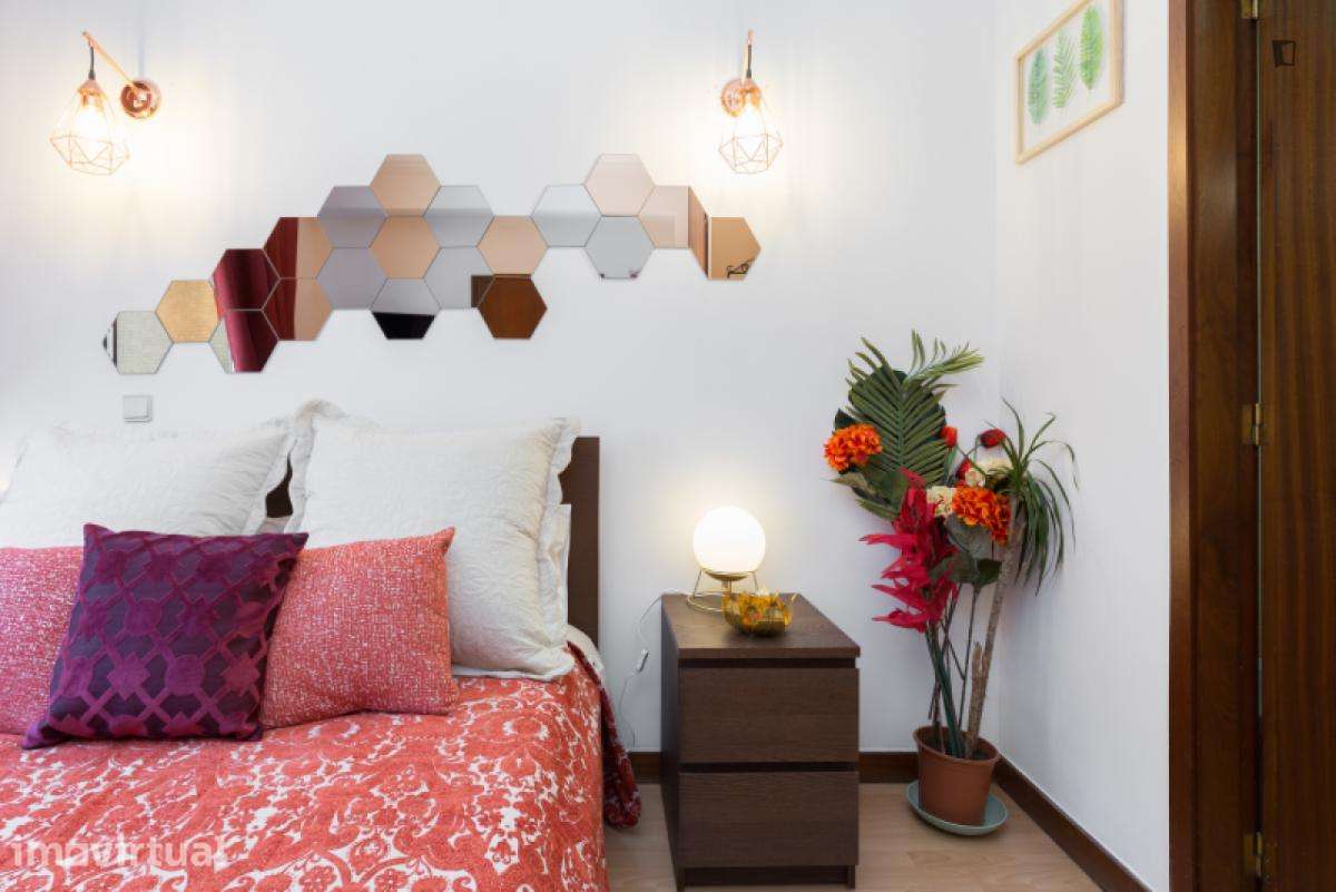 Apartamento com 1 quartos - localizado em Santo Ildefonso Porto - Grande imagem: 5/25