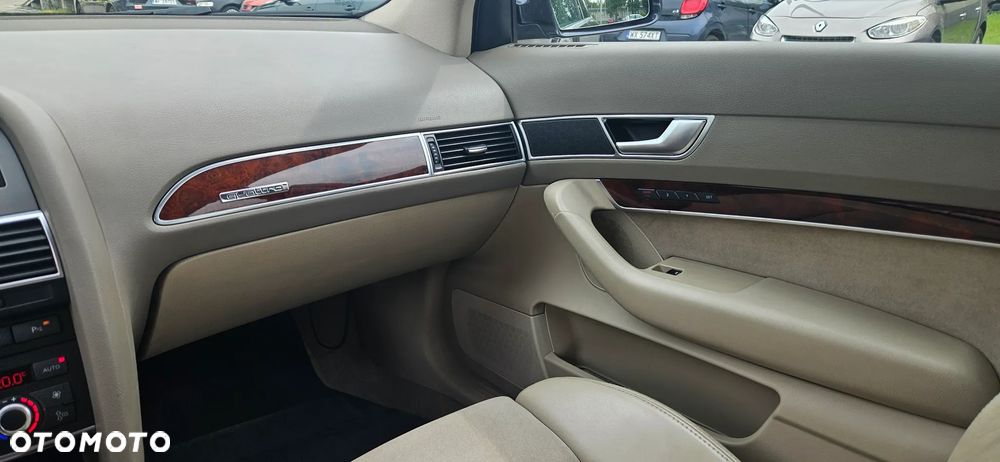 Audi A6 Limousine 3.2 FSI Quattro Tiptronic - 20