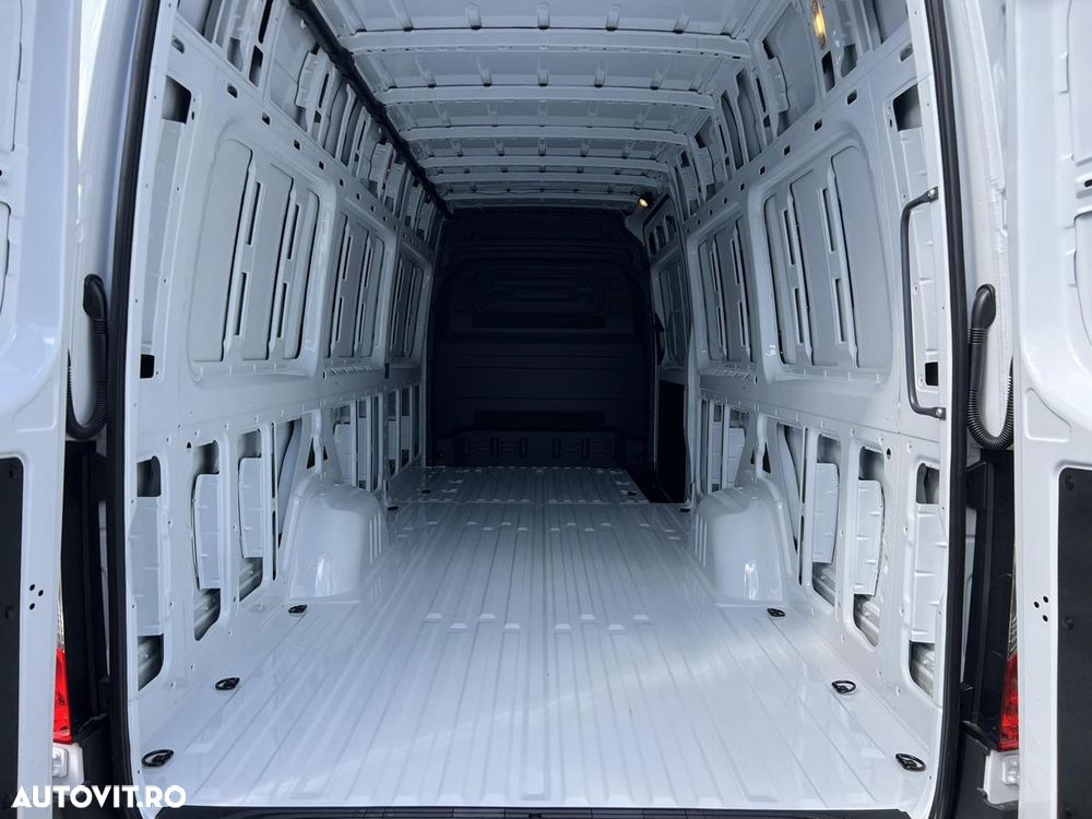 Mercedes-Benz Sprinter 317 CDI - Automat - 18