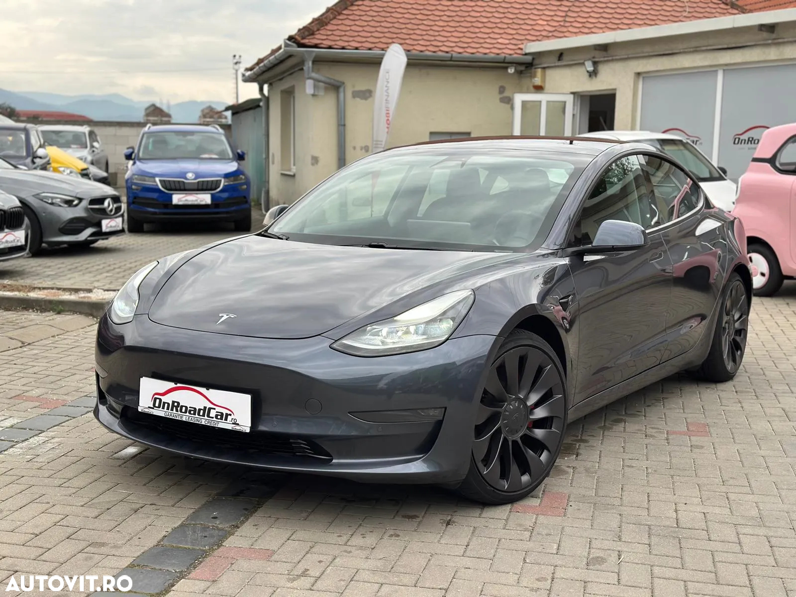 Tesla Model 3 Langstreckenbatterie Allradantrieb Dual Motor Performance - 21