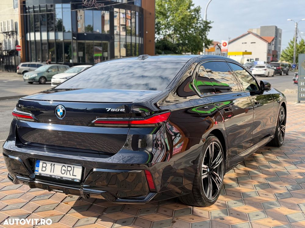 BMW Seria 7 750e xDrive AT PHEV - 4
