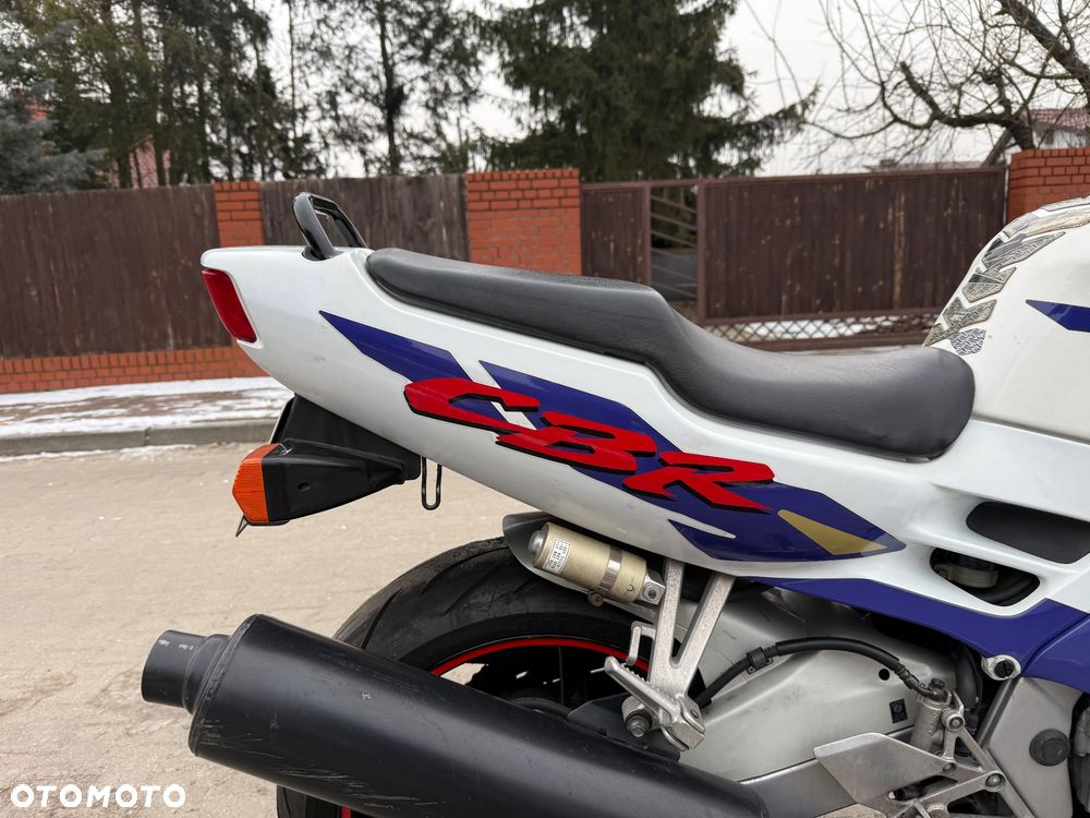 Honda CBR - 10