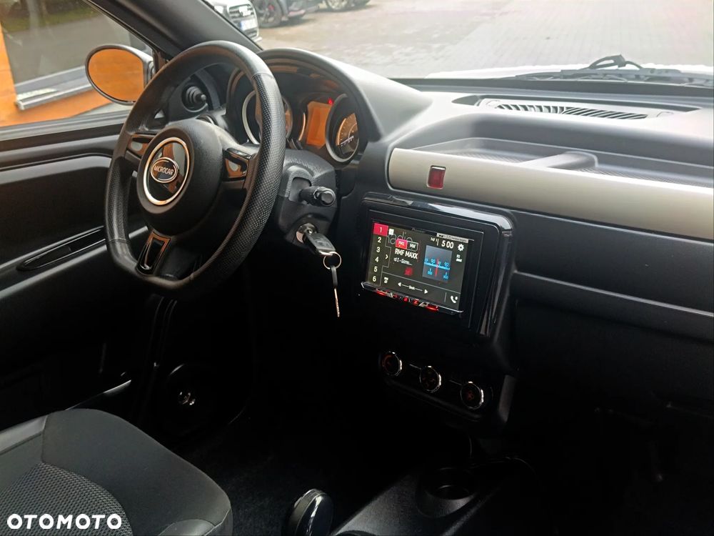 Microcar DUE First - 11