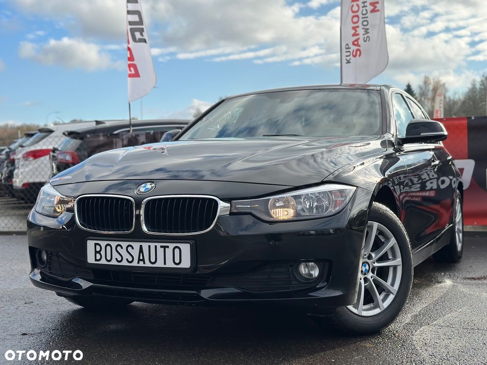 BMW Seria 3 318d - 10