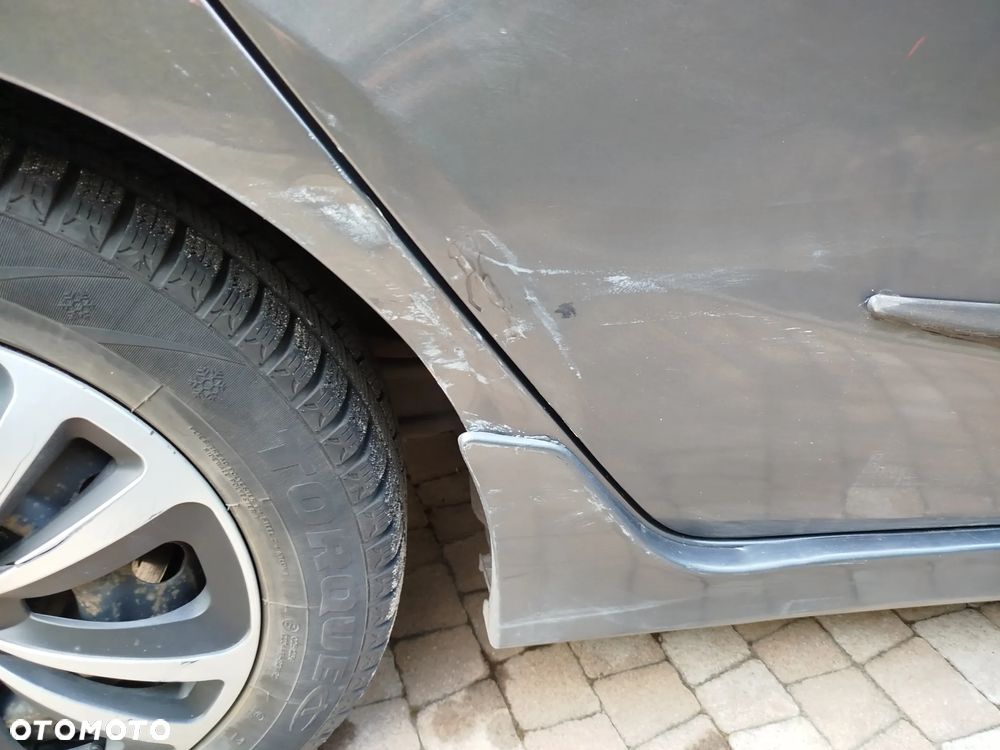 Hyundai i30 1.6 CRDi Comfort - 17