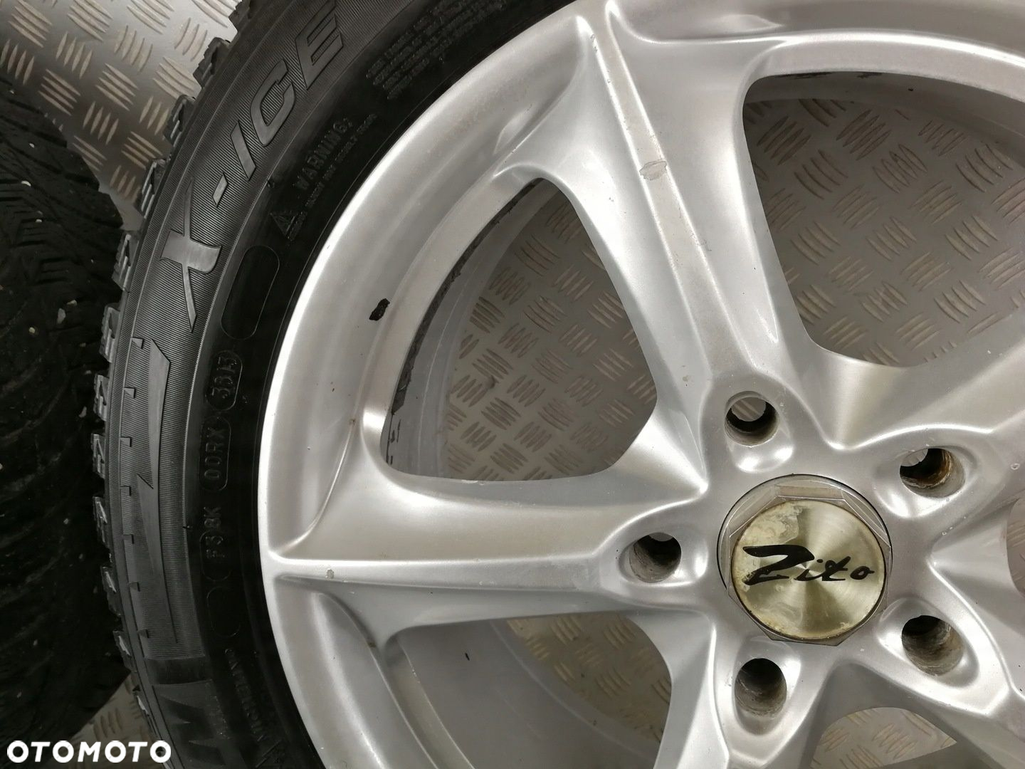 225/55R17 koła felgi aluminiowe ZITO 17X7,5 5X120 17" ET45 VW T5 LIFT T6 - 15