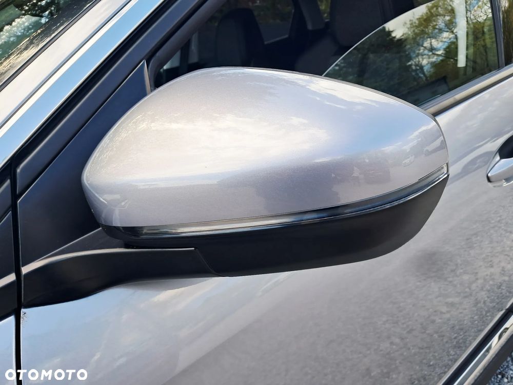 Peugeot 3008 1.2 PureTech GPF Allure S&S EAT8 - 24