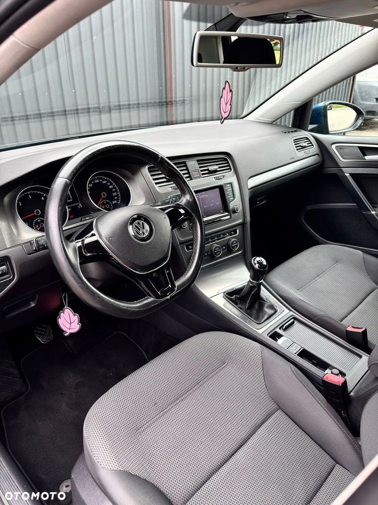 Volkswagen Golf 1.6 TDI BlueMotion Trendline - 17