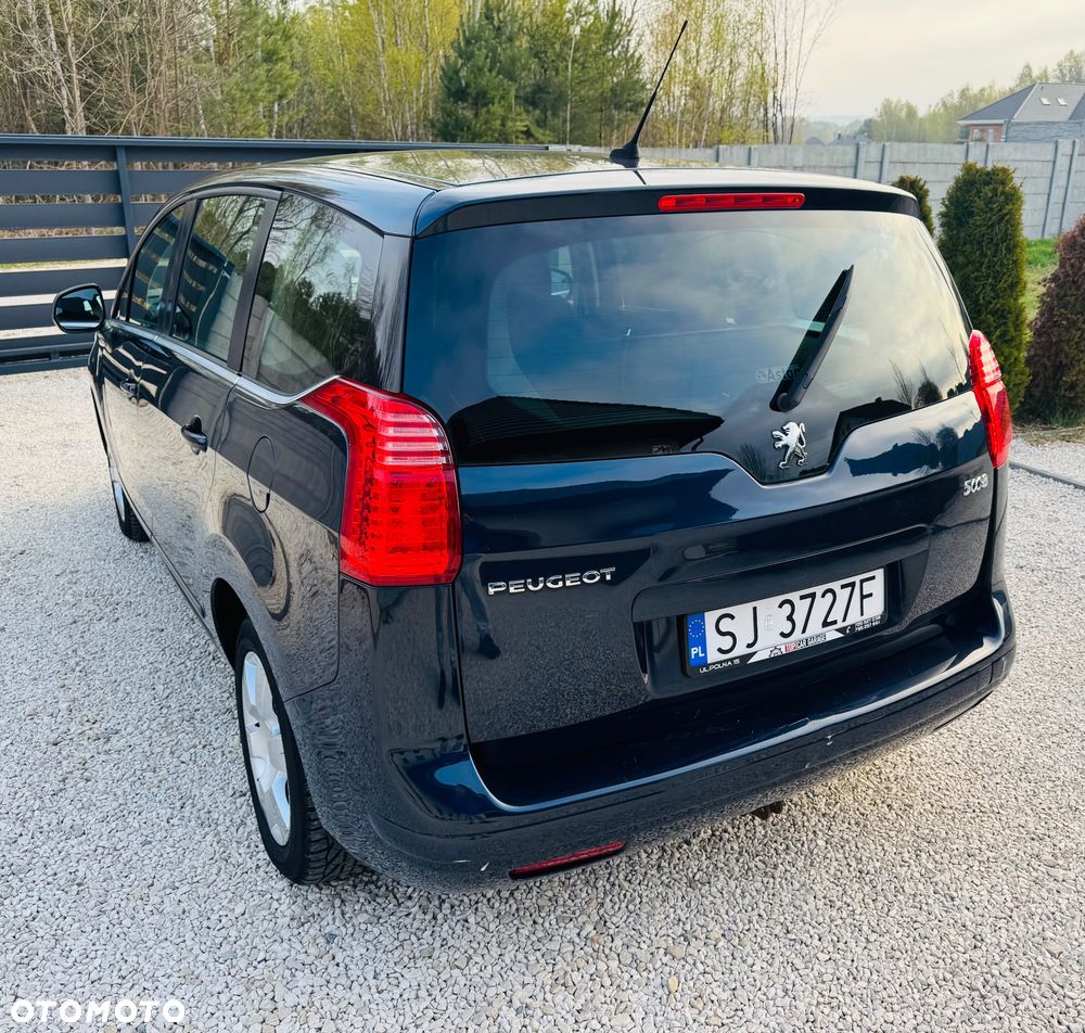 Peugeot 5008 1.6 THP Premium - 3