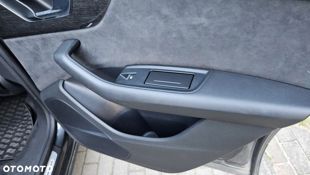 Audi Q8 50 TDI mHEV Quattro Tiptronic - 24