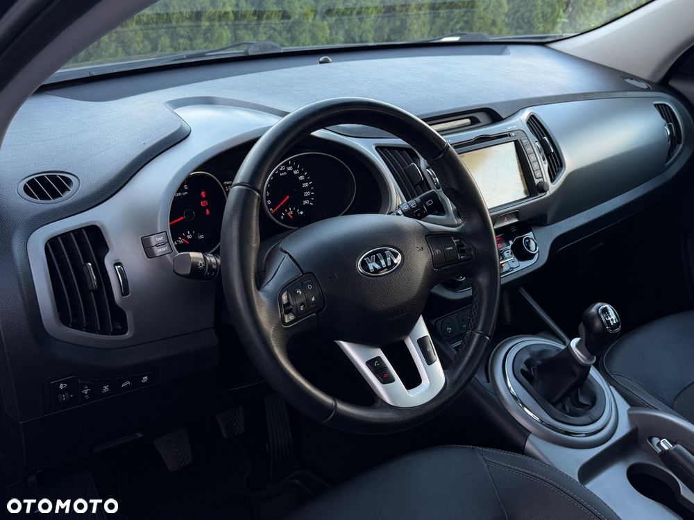 Kia Sportage 2,0 CRDI AWD Spirit - 29