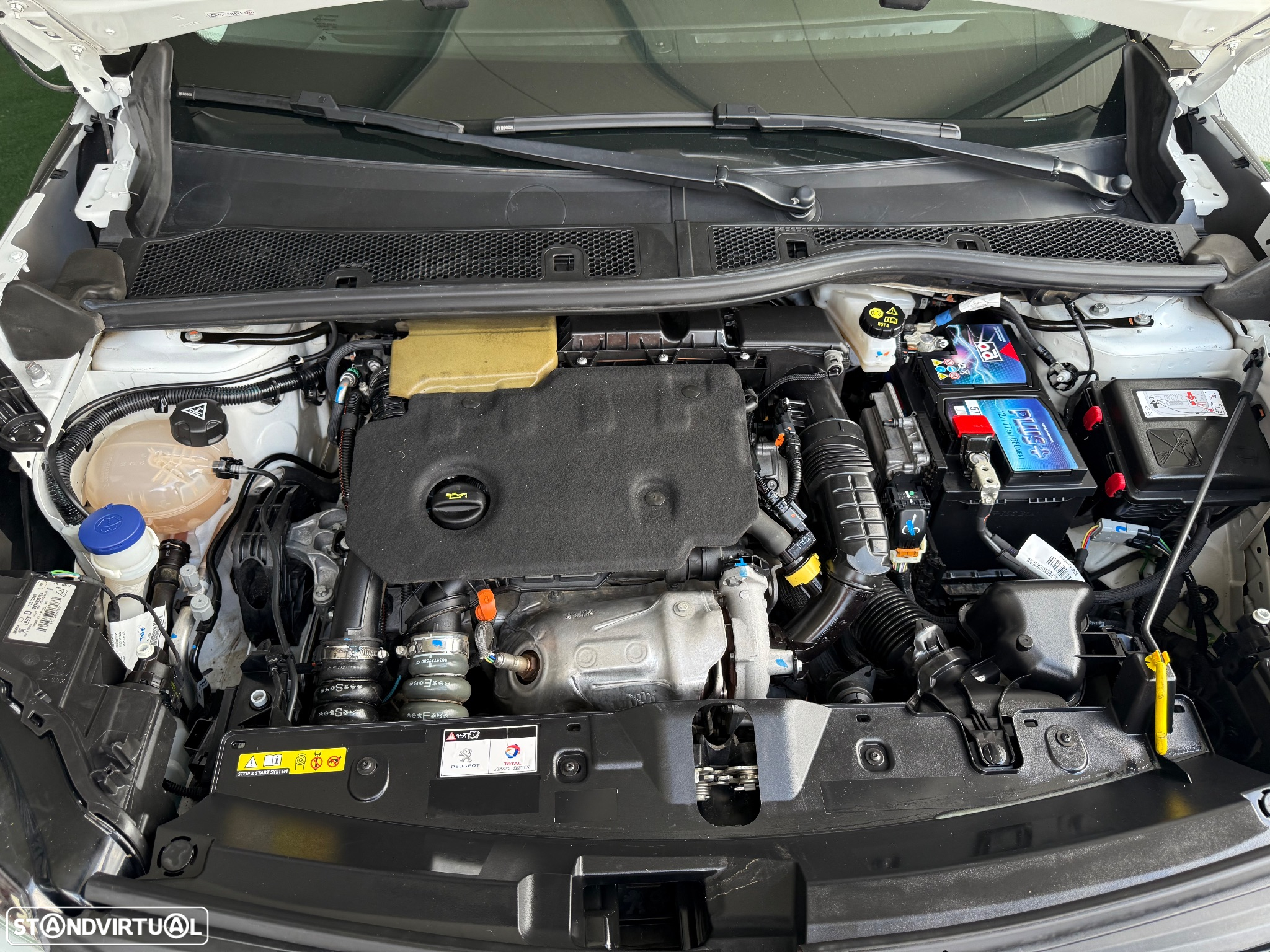 Peugeot 2008 1.5 BlueHDi GT - 10
