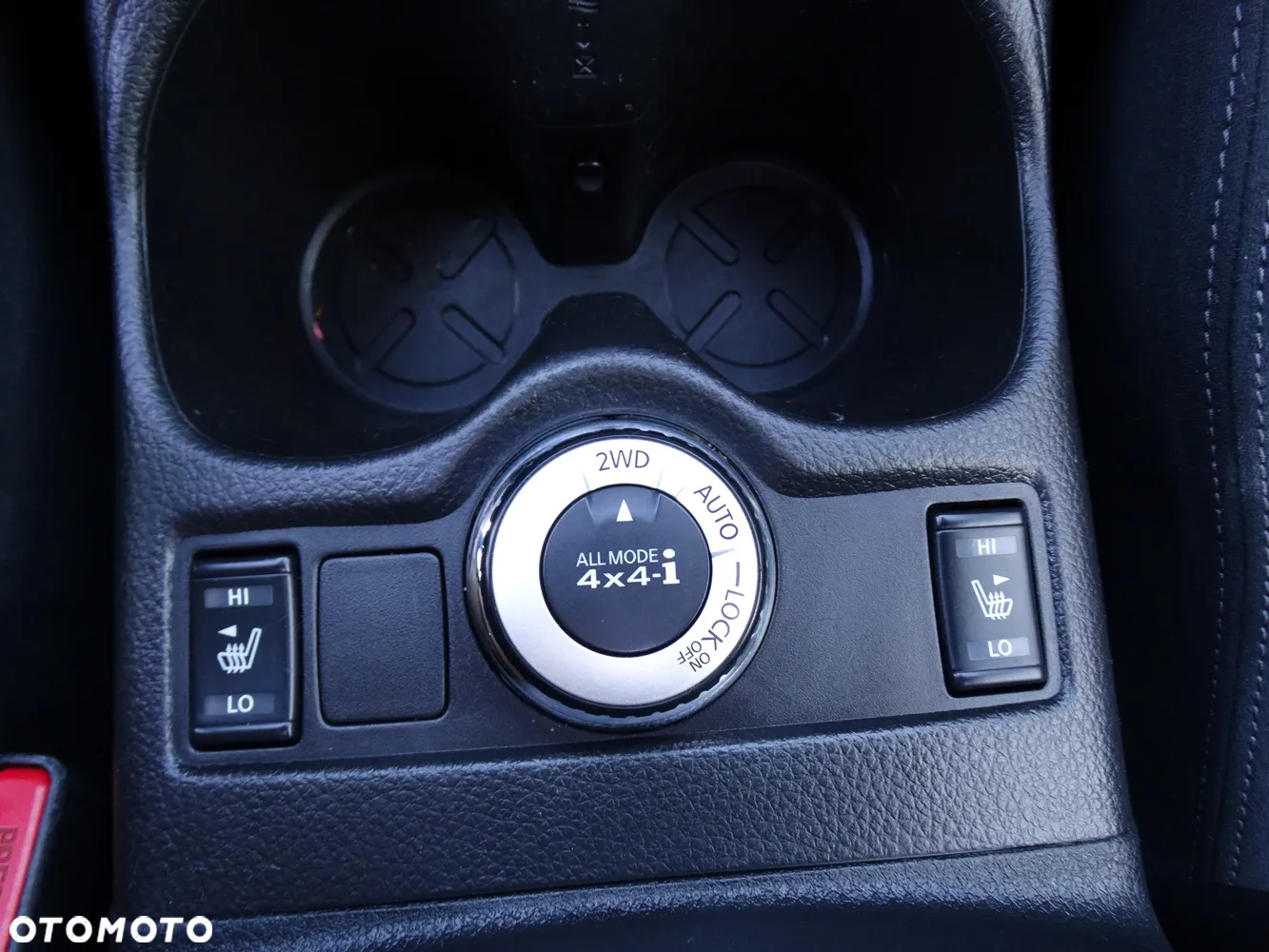 Nissan X-Trail 1.6 dCi ALL-MODE 4x4i N-Connecta - 20