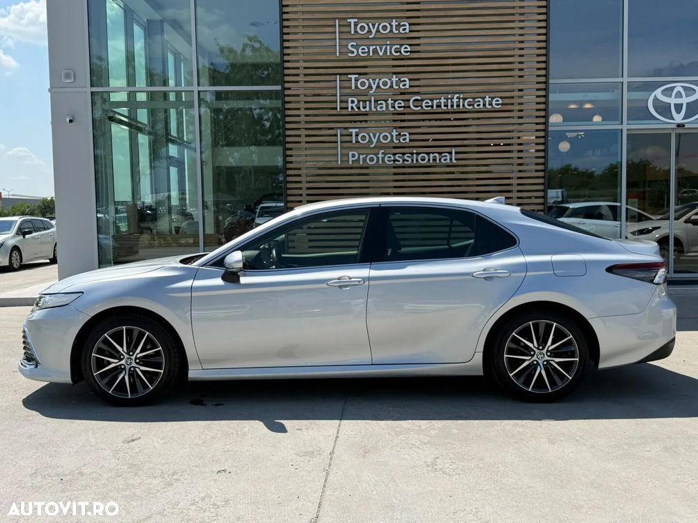 Toyota Camry 2.5 Dynamic - 6