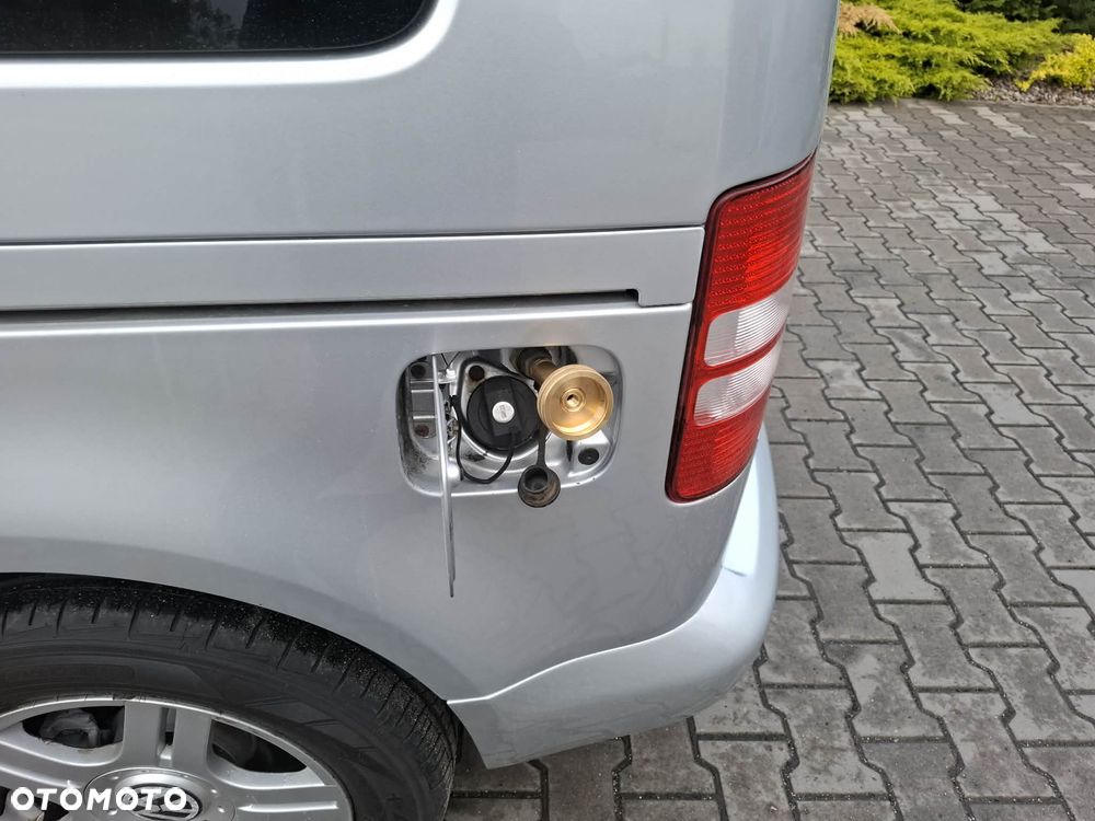 Volkswagen Caddy - 15