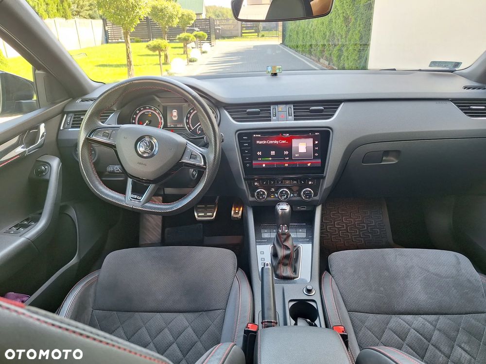 Skoda Octavia 2.0 TDI 4x4 RS DSG - 8