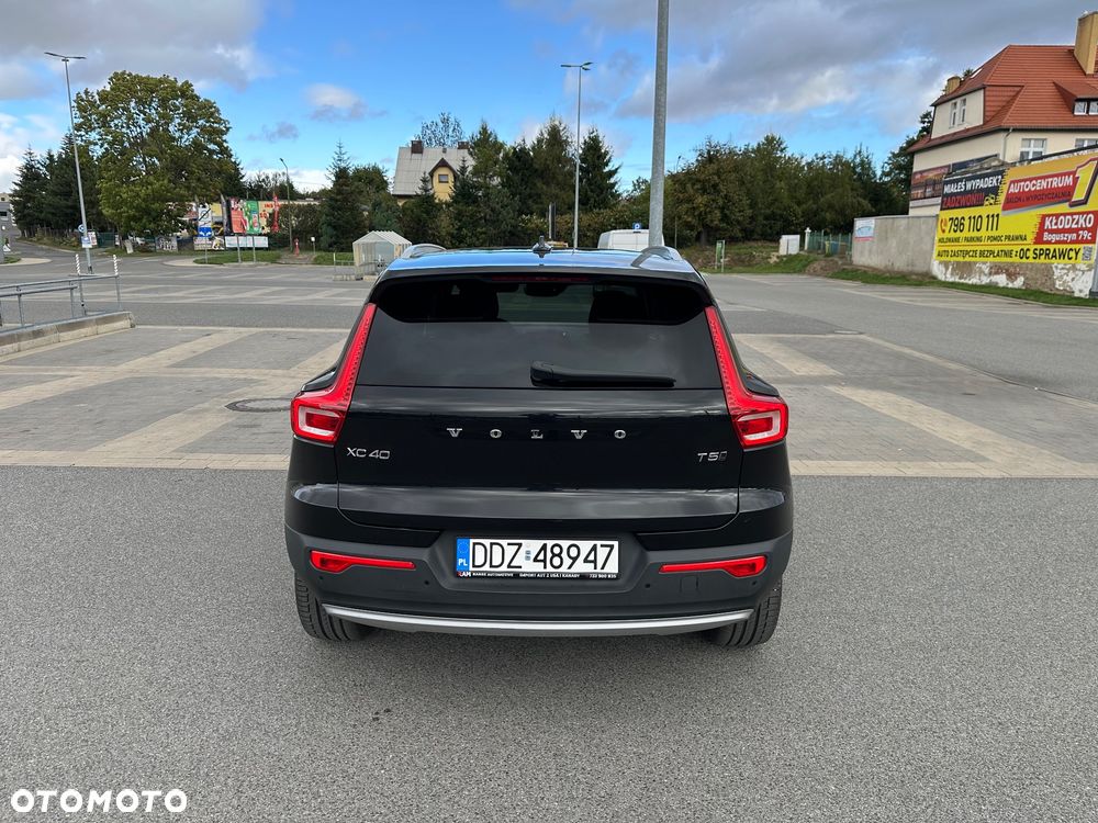 Volvo XC 40 T5 AWD Geartronic Momentum - 8