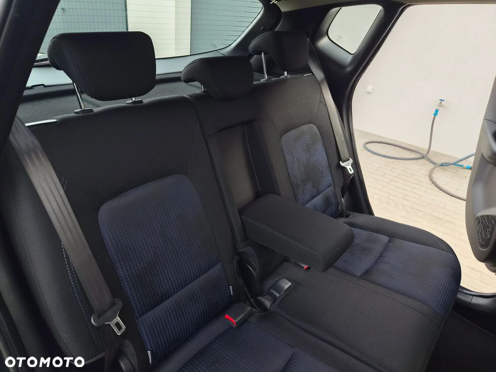 Hyundai ix20 1.4 blue Comfort - 20