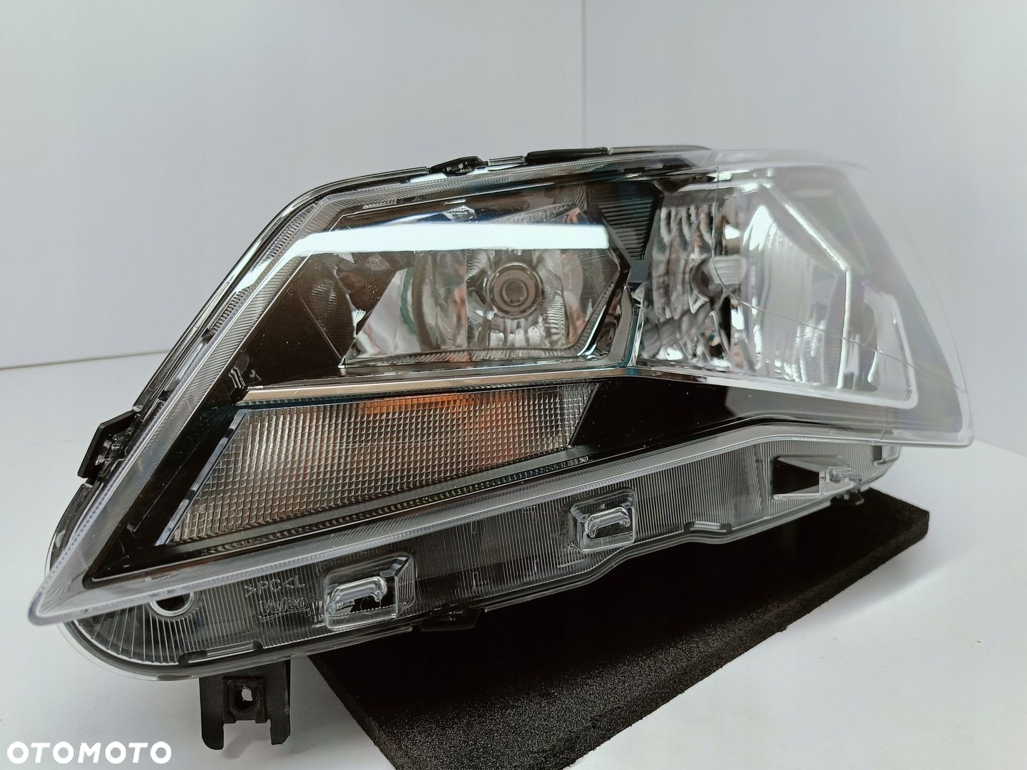 SEAT ATECA 16- LAMPA LEWA PRZÓD PRZEDNIA ZWYKŁA H7 H7  LED 576941005A - 5