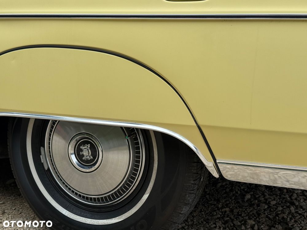 Mercury Marquis - 5