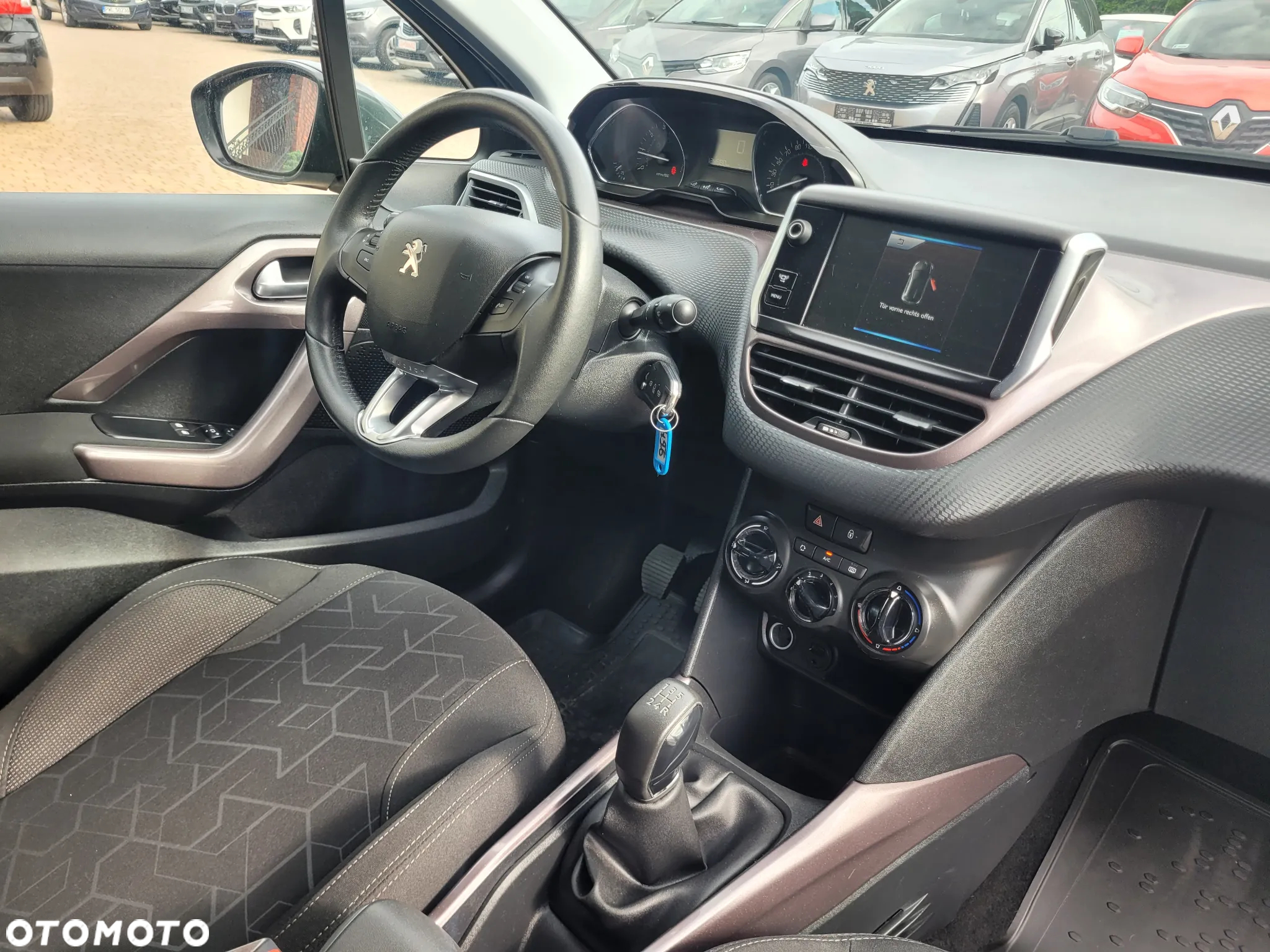 Peugeot 2008 1.2 Pure Tech Active - 16