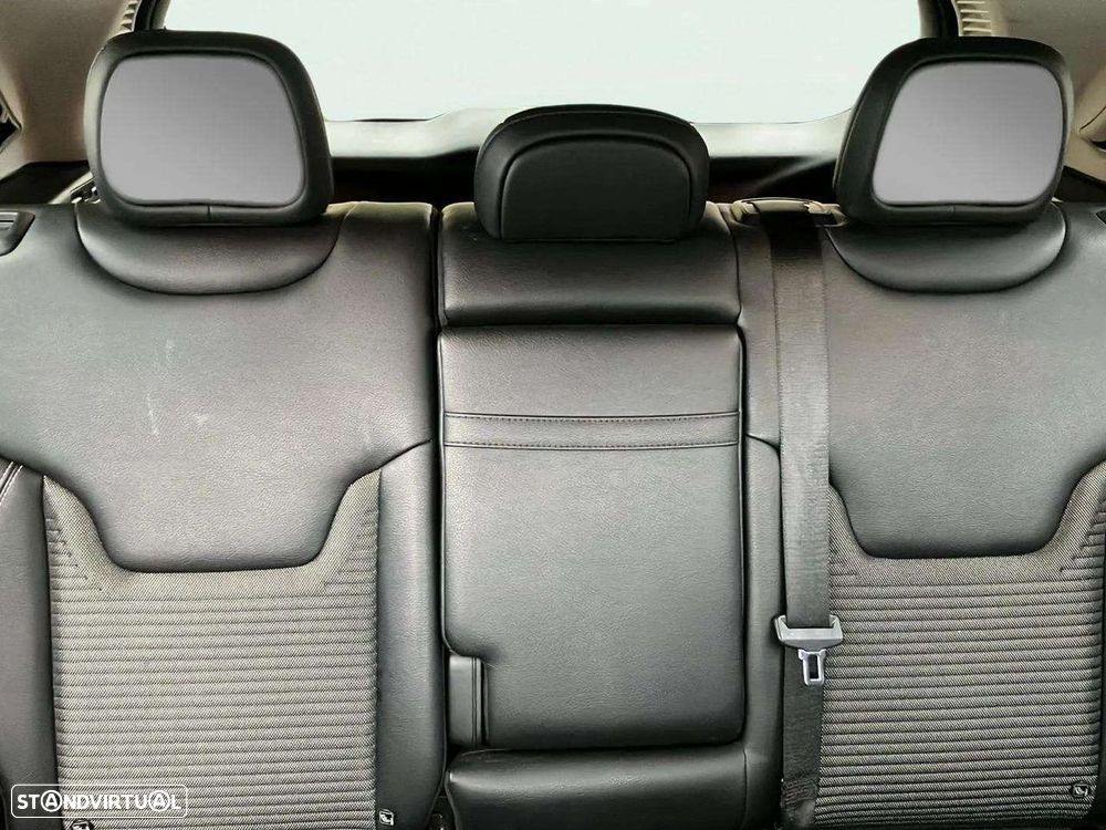 Jeep Compass 1.3 TG Limited - 17