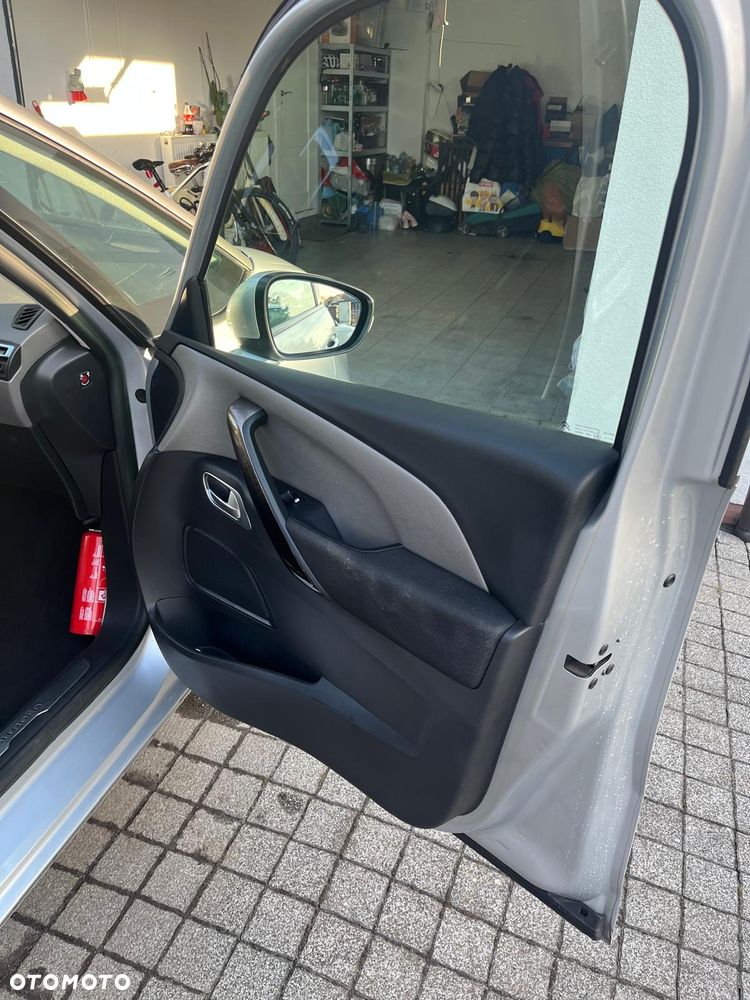 Citroën C4 Picasso e-HDi 115 Exclusive - 25
