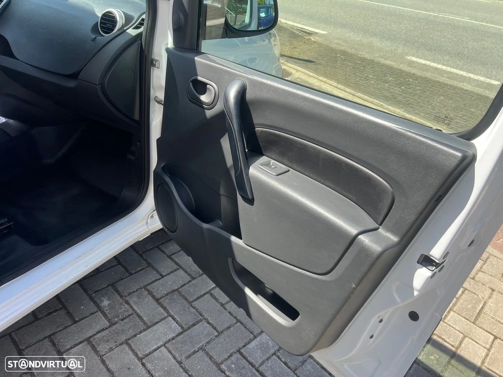 Renault Kangoo Maxi 90 Extra - 19