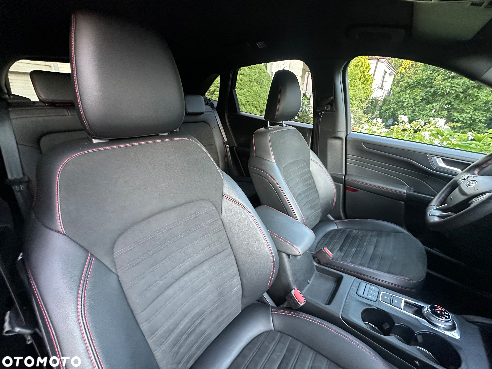 Ford Kuga 1.5 EcoBlue FWD ST-Line X - 10
