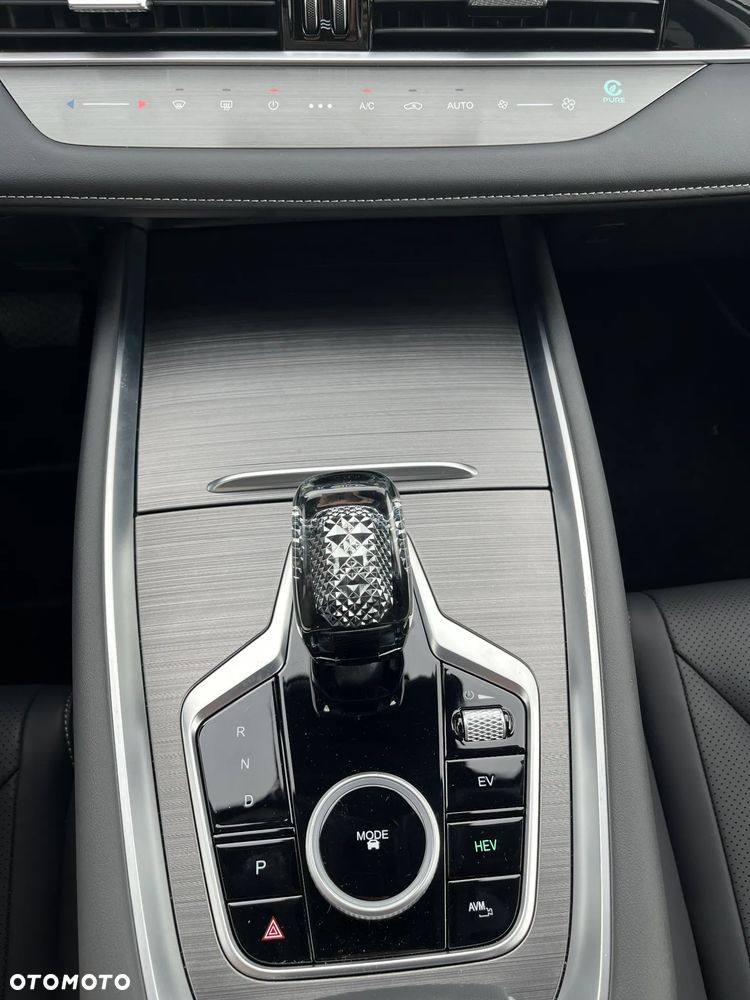 Chery Tiggo 7 1.5 T-GDI Super Hybrid Prestige DHT - 12