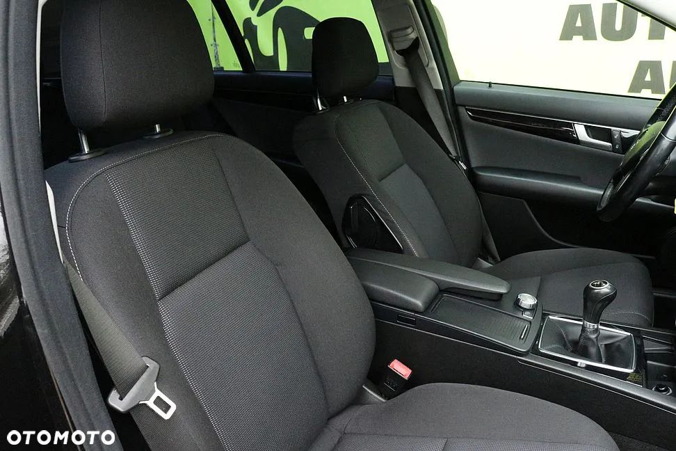 Mercedes-Benz Klasa C 180 Kompressor Avantgarde - 15