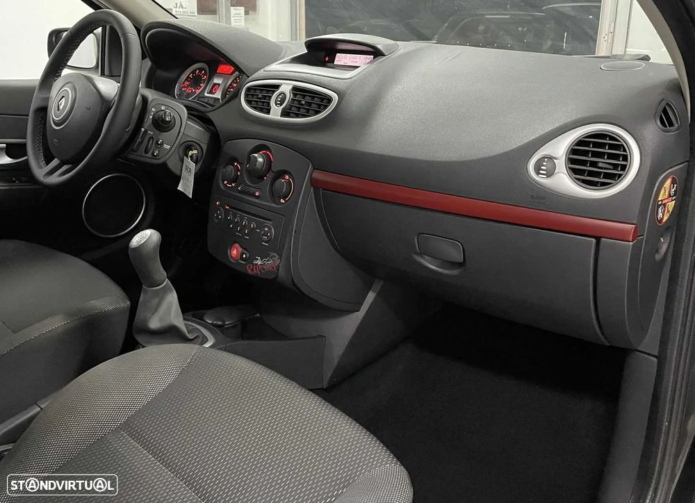 Renault Clio 1.2 16V Rip Curl - 18