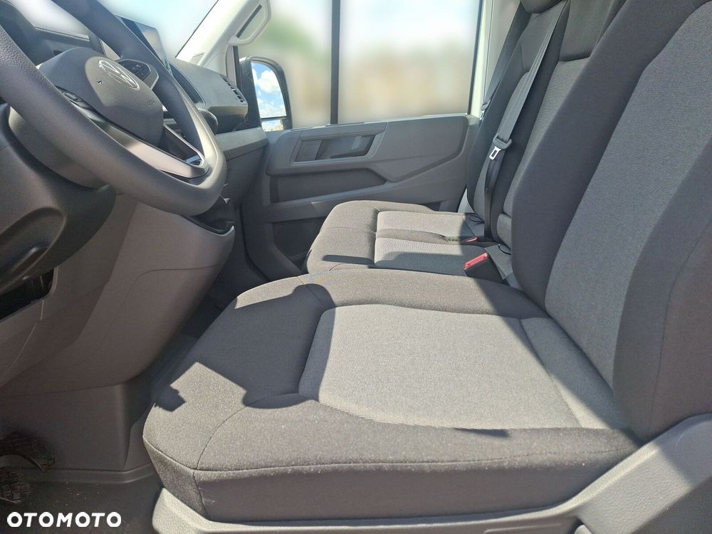 Volkswagen Crafter 2.0 TDI 140 KM Manual - 19