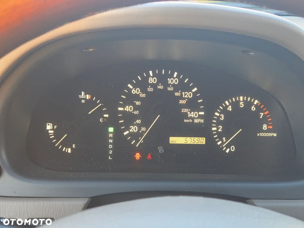 Lexus RX FWD - 27