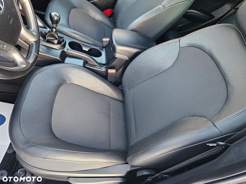 Hyundai ix35 1.6 GDI Premium 2WD - 20