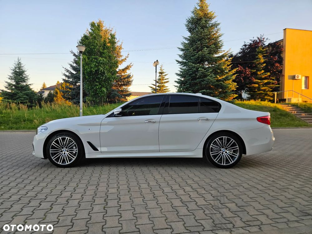 BMW Seria 5 520d xDrive M Sport sport - 4