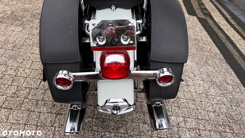 Harley-Davidson Touring Road King - 14