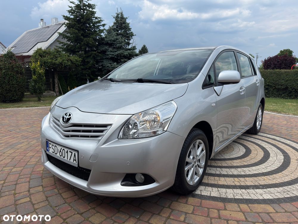 Toyota Verso - 11