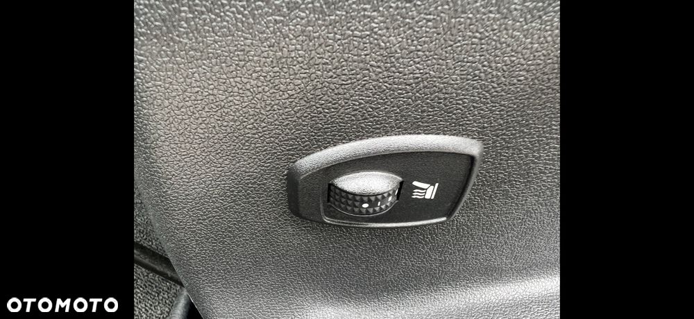 Renault Megane 1.2 16V TCe Energy Limited EU6 - 34