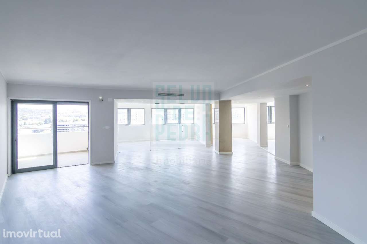 T4 Braga renovado c/ garagem - Grande imagem: 3/42