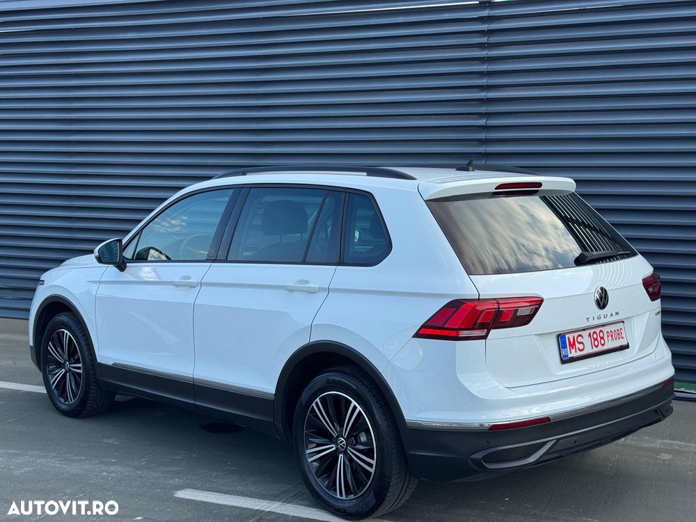 Volkswagen Tiguan 2.0 TDI SCR 4MOTION DSG Life - 3