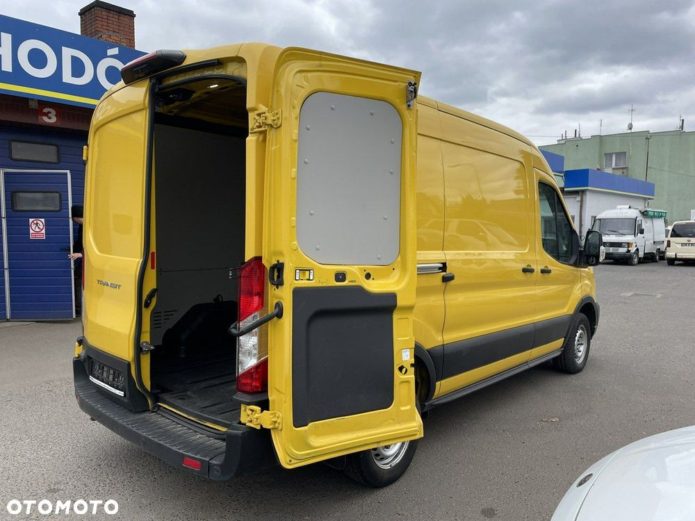 Ford Transit - 22