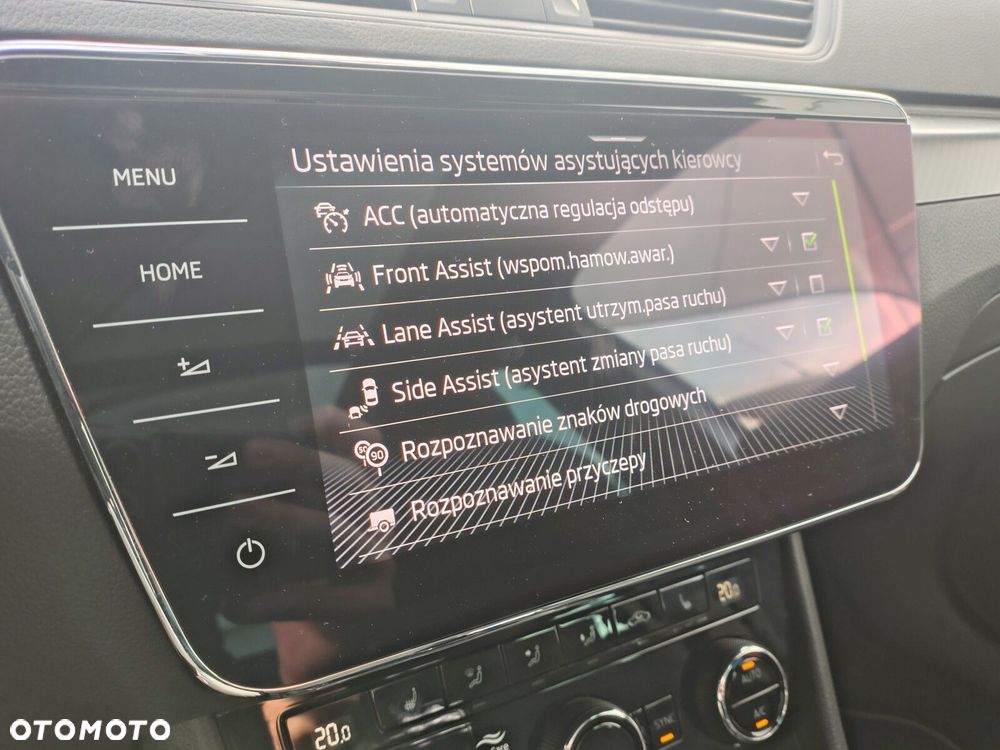 Skoda Superb 2.0 TDI SCR Sportline DSG - 22