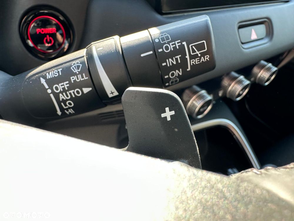Honda HR-V 1.5 i-MMD Advance CVT - 20