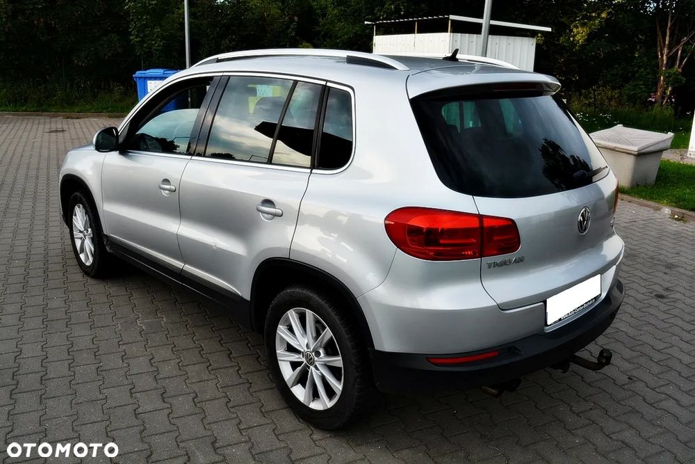 Volkswagen Tiguan 2.0 TSI 4Motion DSG Life - 4