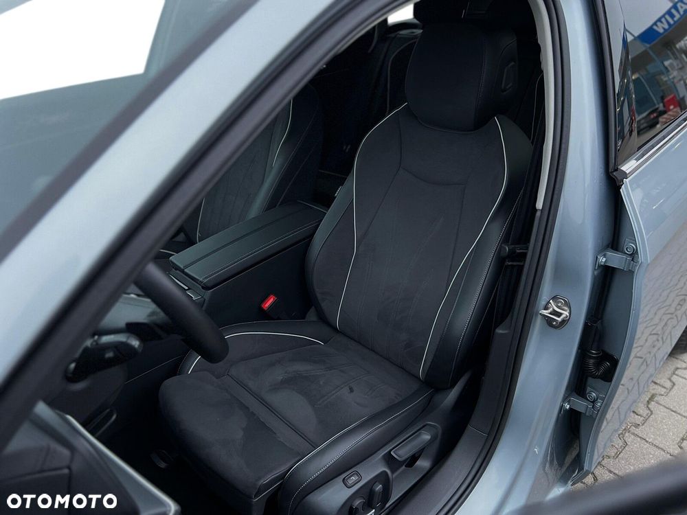 Volkswagen Passat - 18