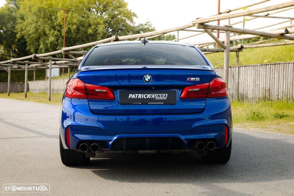BMW M5 - 9