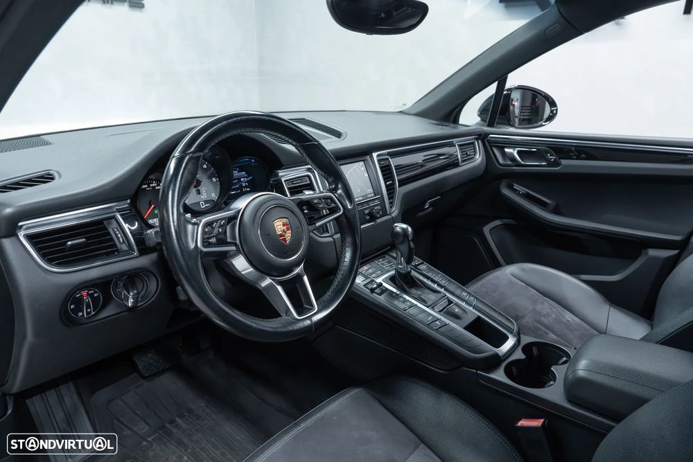 Porsche Macan S - 15