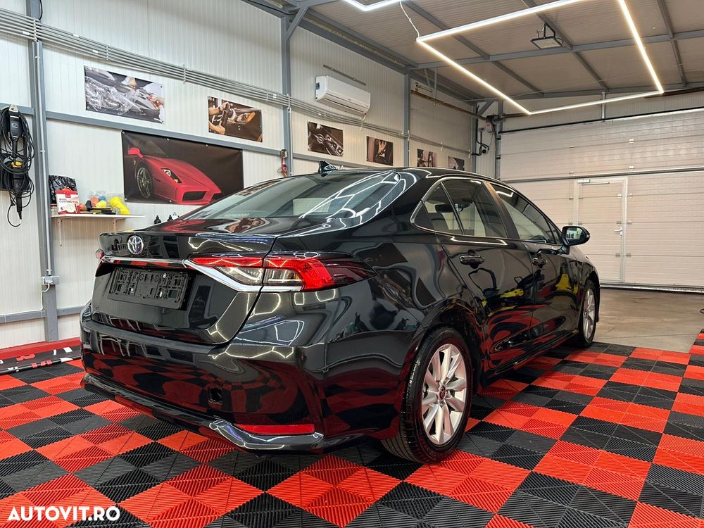 Toyota Corolla 1.8 HSD Business - 5